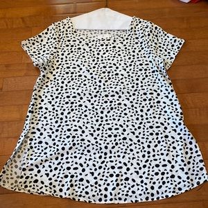 Black and White t-shirt